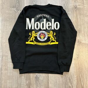 SOLD Modelo Black Crew Neck Sweater